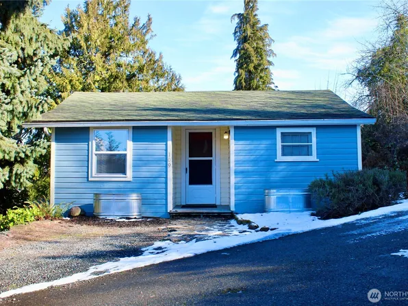 109 Orchard Avenue S, Eatonville, WA 98328