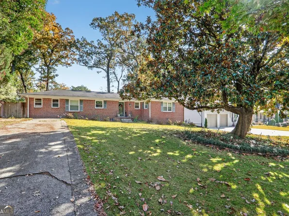 2923 Cravenridge Dr NE, Atlanta, GA 30319