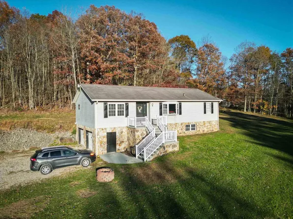 1376 Clifton Mills Rd, Bruceton Mills, WV 26525