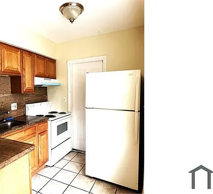 148 NW 40th Ct #1 — Photo 6
