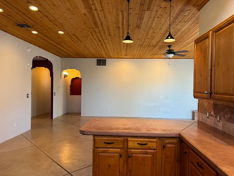 1717 N Baxter Dr — Photo 30