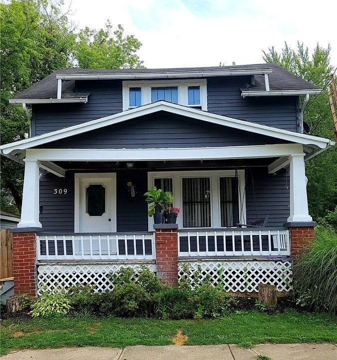 1st image of 309 W 26th St