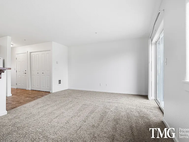 1017 SE 12th Ave — Photo 39