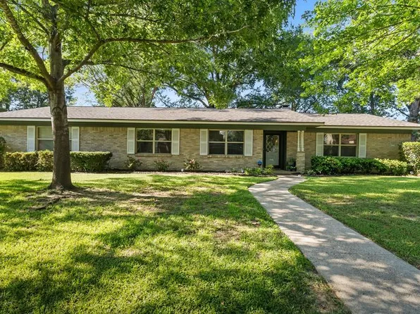 26 Lambeth Cir, Texarkana, TX 75503