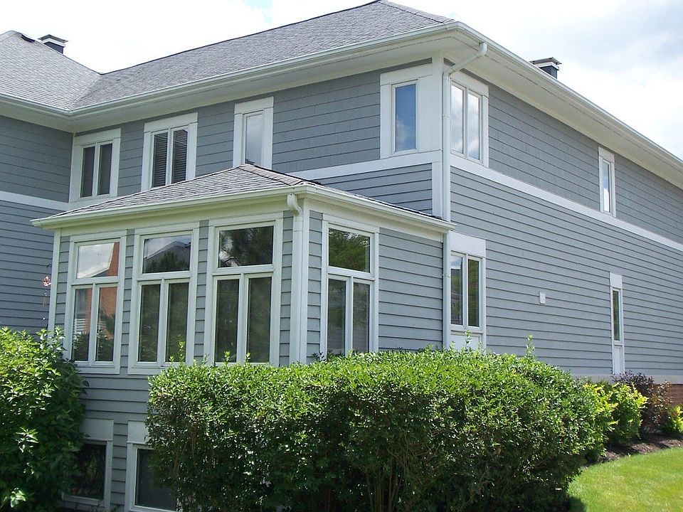 2nd image of 8 Brassie Ct