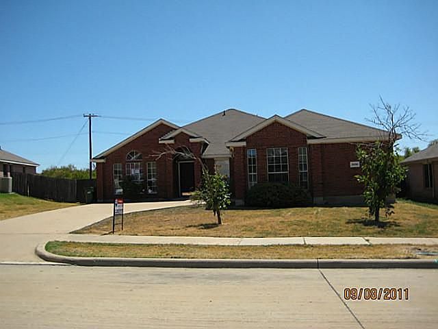 1st image of 3450 Leigh Ct