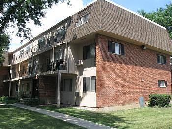 2nd image of 2504 Algonquin Rd APT 1