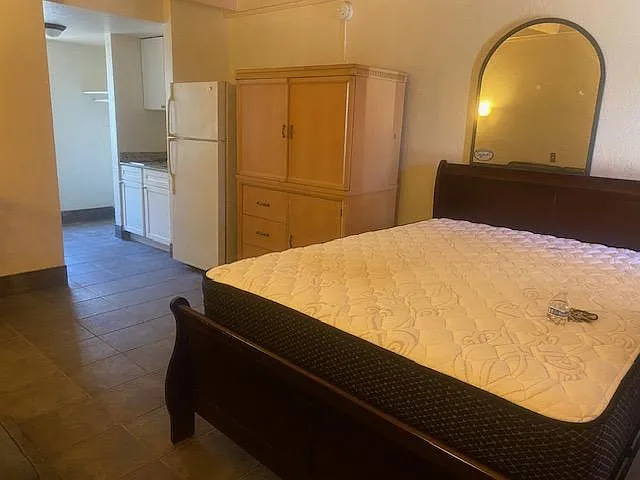 3805 Broadway #64 — Photo 5