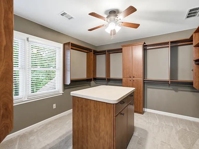 5525A Hampstead Way — Photo 45