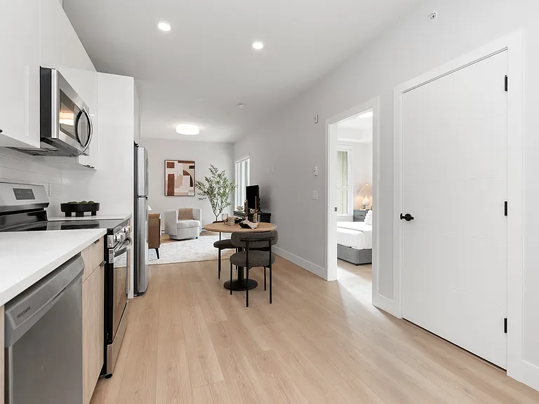 45754 Wellington Ave #210 — Photo 17