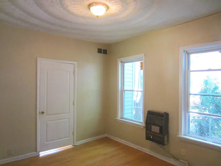 2511 West Ave — Photo 7