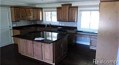4th image of 3873 Hi Dale Dr