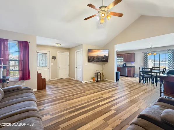 155 Rief Ct #A, Holts Summit, MO 65043