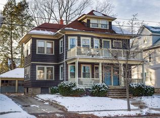 125 Pawtuxet Ave, Cranston, RI 02905