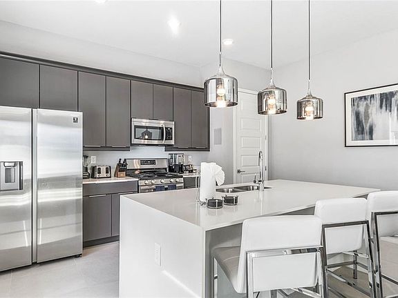 5th image of 7770 Sandy Ridge Dr #112