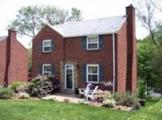 5235 Fieldcrest Dr, Pittsburgh, PA 15236