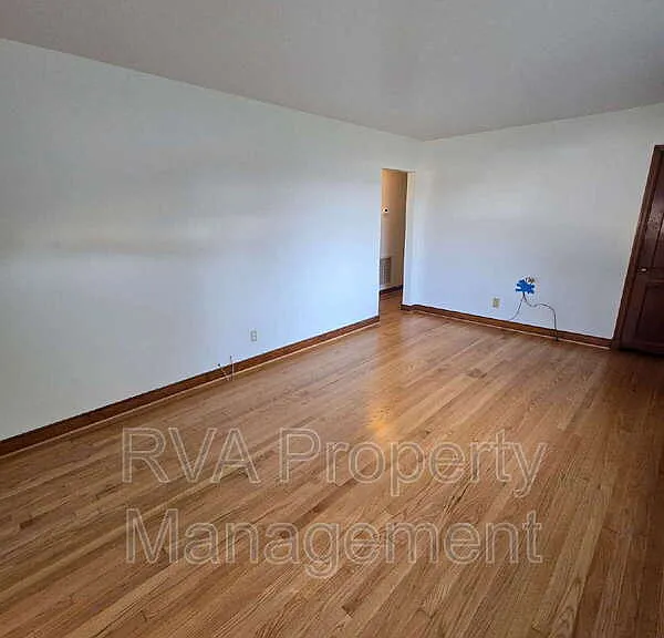 3081 Maury St — Photo 4