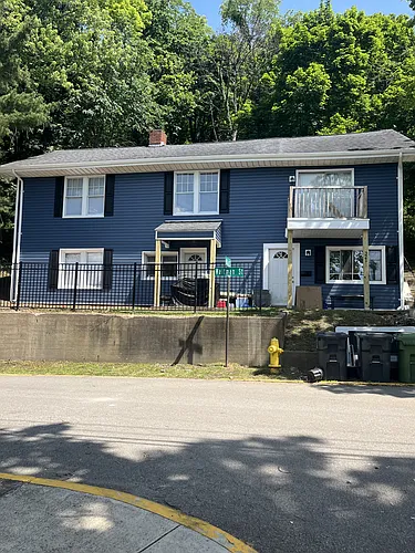 321 Waitman St #B Photo 1