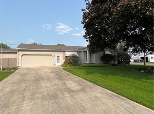 9715 Struthers Rd, New Middletown, OH 44442