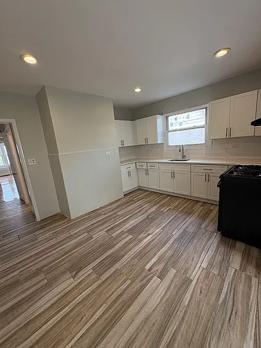 25-27 Finlay Pl #1 Photo 1