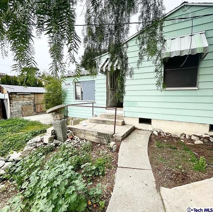 1st image of 10267 1/2 Tujunga Canyon Blvd