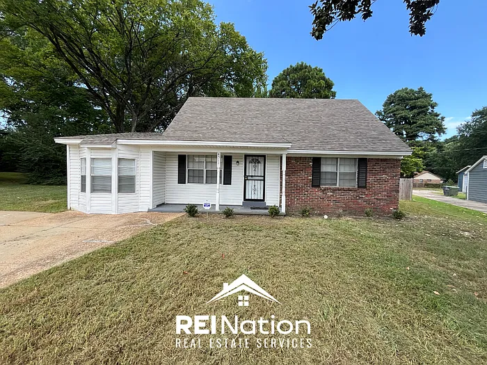 4511 Cinderella Dr