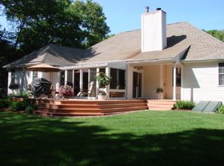 29 Amberley Ct, Richmond, RI 02812