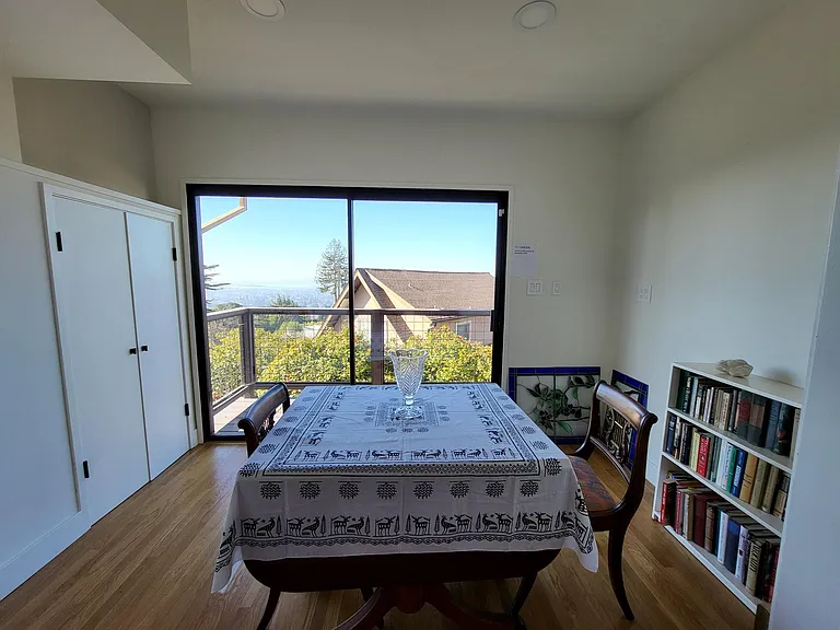 876 Santa Barbara Rd — Photo 10