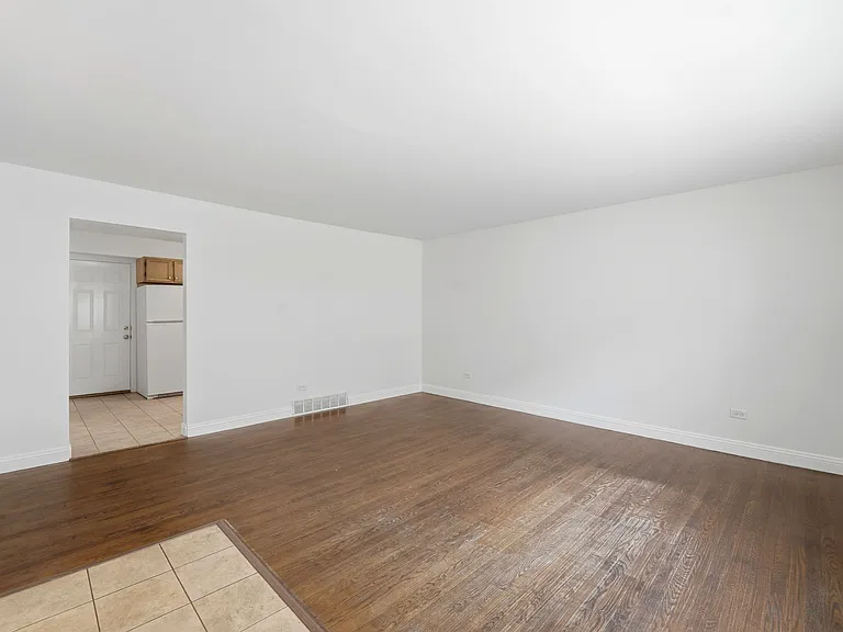 2028 Williamsburg Dr #D108 — Photo 11