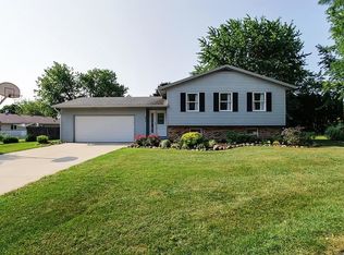 1012 Killdeer Ct, Geneseo, IL 61254