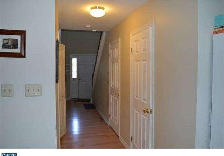 2nd image of 700 Doe Ct