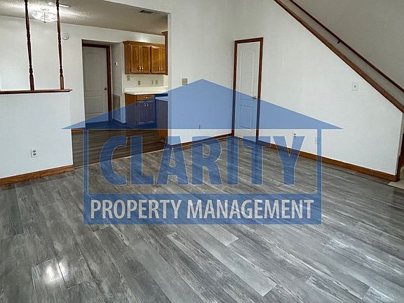 2nd image of 2923 Barneys Ln NE