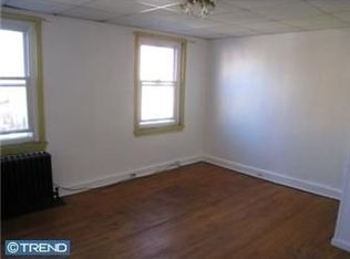 406 Moore St, Philadelphia, PA 19148