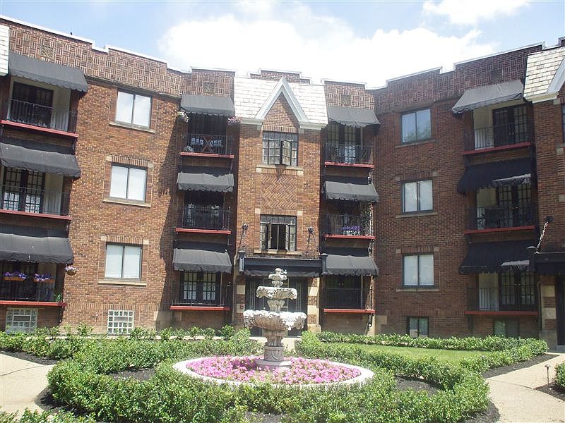 Newburn Drive Courtyard