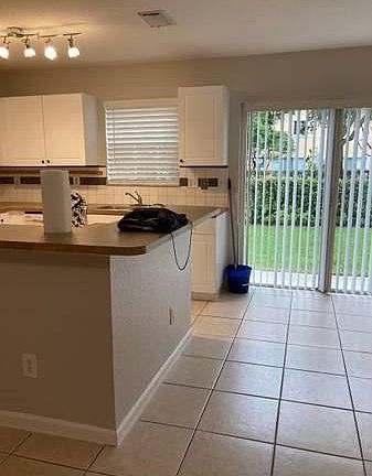5th image of 8640 SW 22nd Ct