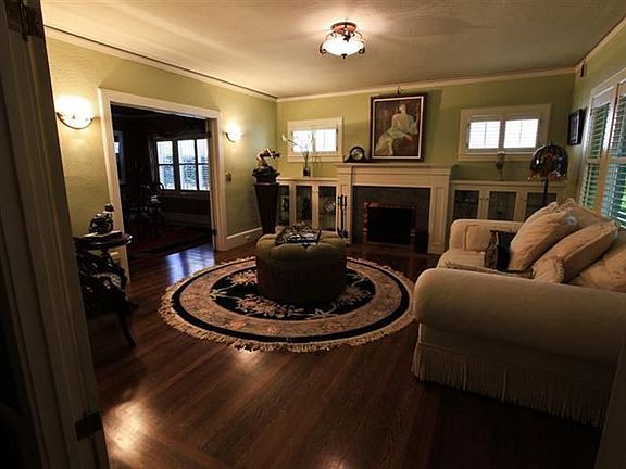 3rd image of 1315 43rd St