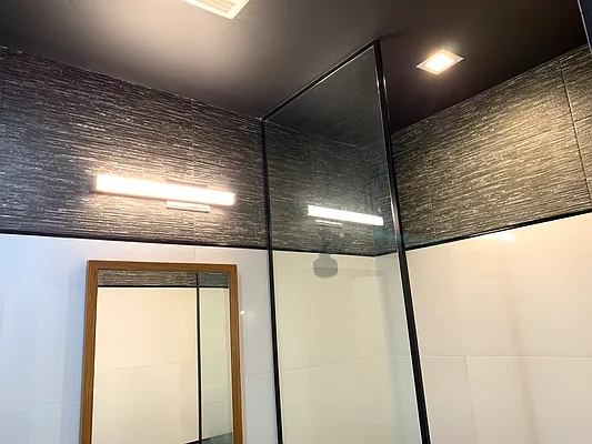 Rented by Tapiro Realty | media 8