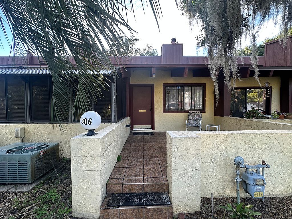 306 N Garfield Ave - Property Image