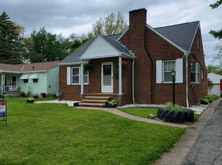 301 Schiller Ave, Sandusky, OH 44870
