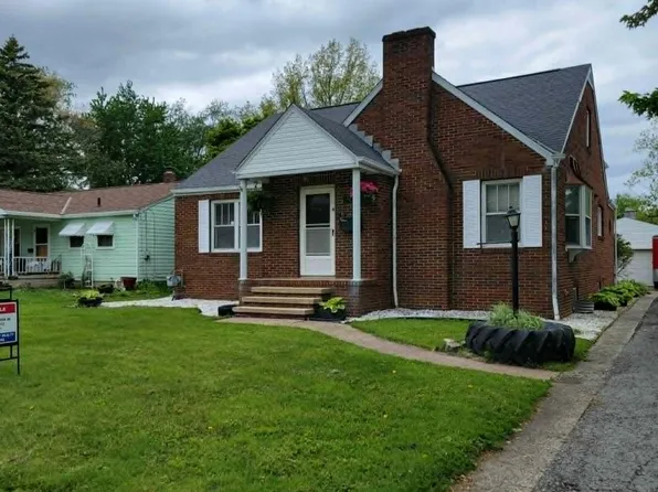301 Schiller Ave, Sandusky, OH 44870