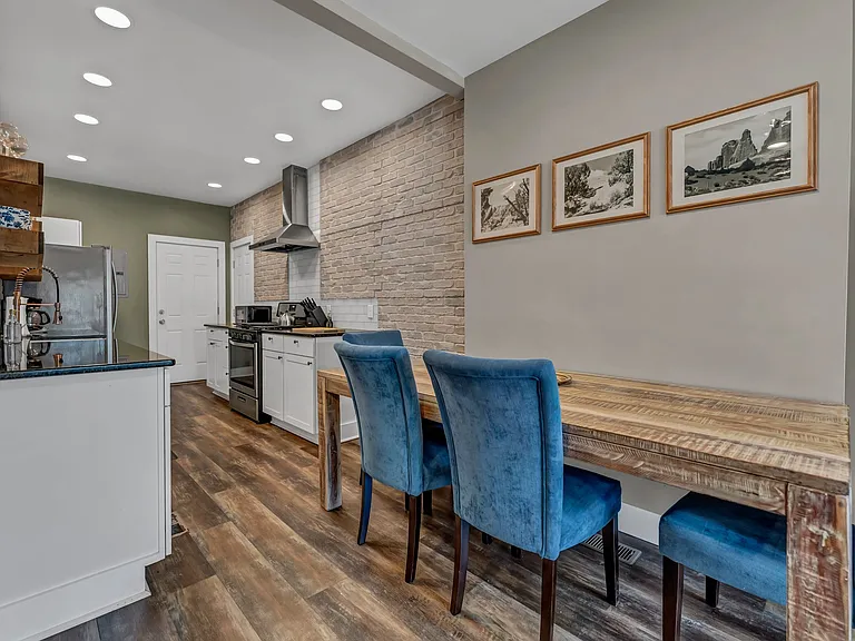 4865 Main St — Photo 26