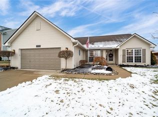 10663 Nestling Dr, Miamisburg, OH