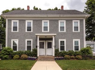 33 Mount Vernon St, Reading, MA 01867