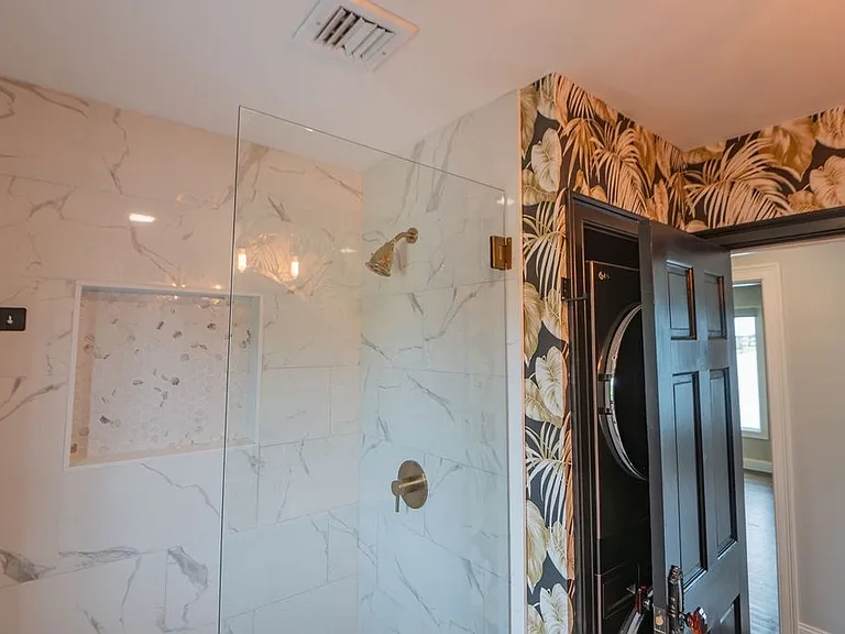 82 Webb St #2L — Photo 13