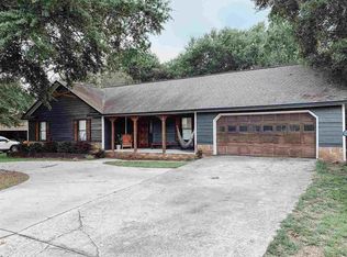 102 Pinewood Ct, Perry, GA 31069