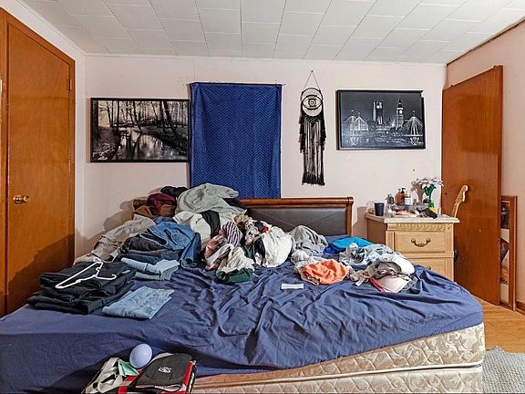 5th image of 3602 Crowley St