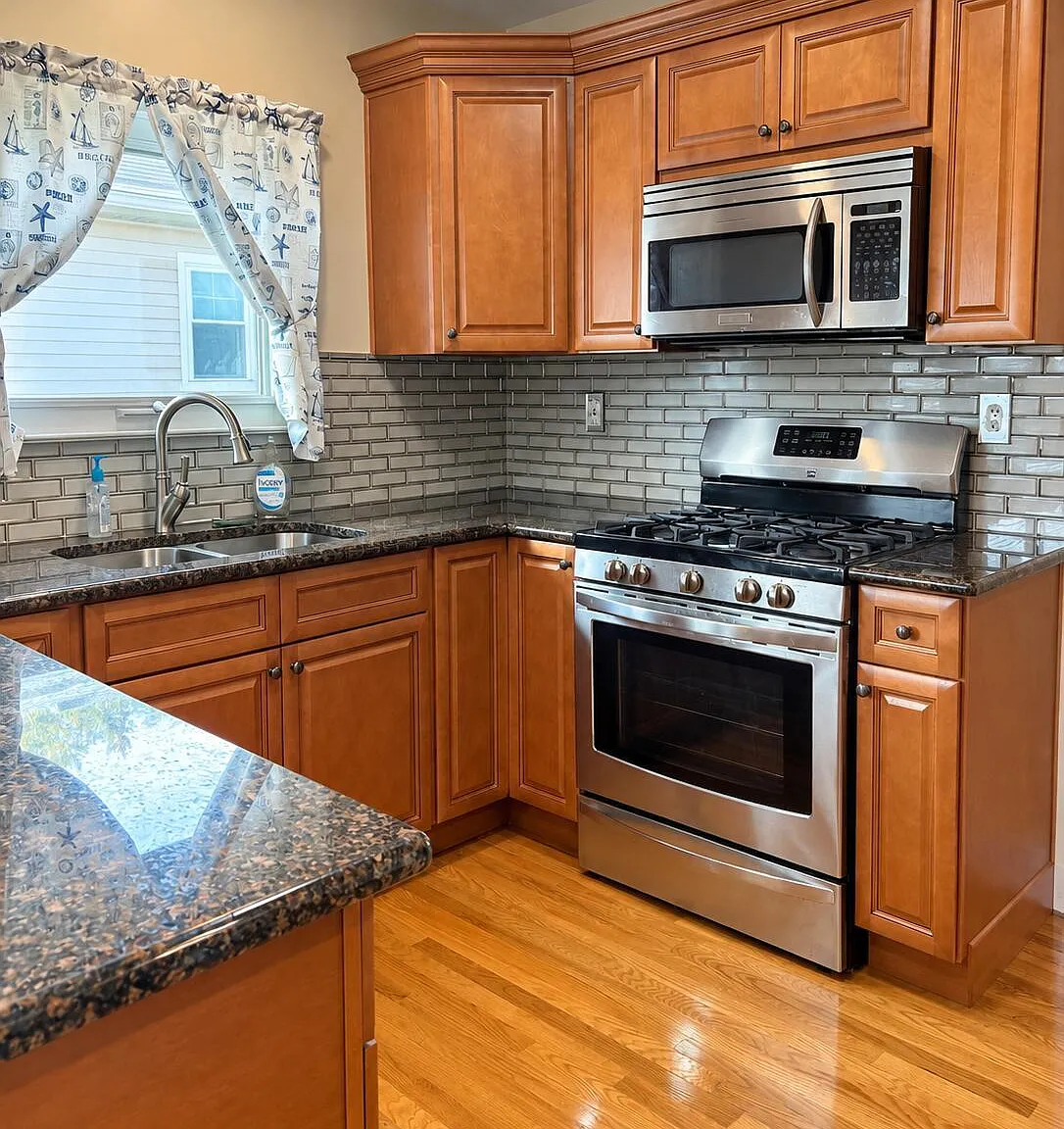 2 bed, 1214 sqft, $2,600 — Photo 4