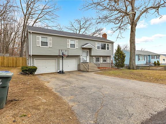 2nd image of 360 Anton Dr
