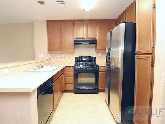 4th image of 514 62nd St Unit 15