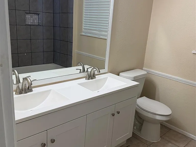 9 Dewthread Ct — Photo 16